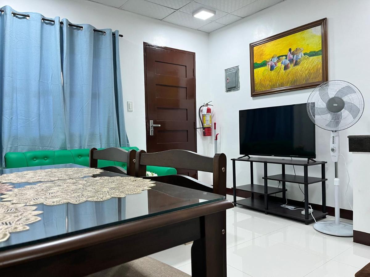 Hrs Apartelle Talisay  Esterno foto