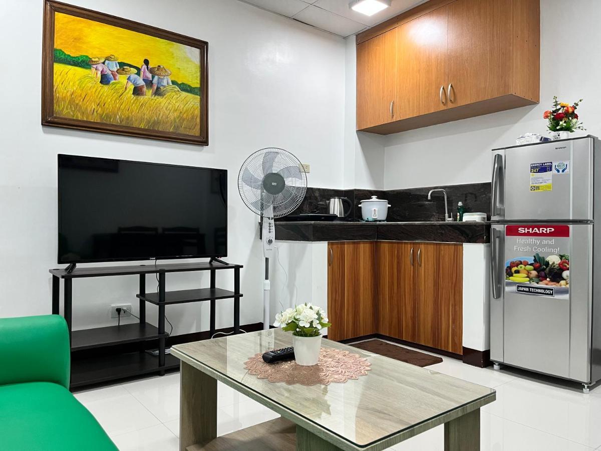 Hrs Apartelle Talisay  Esterno foto