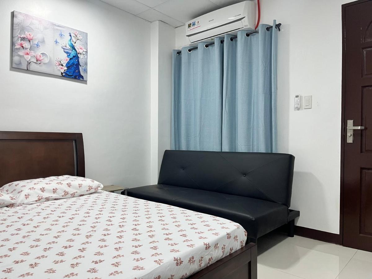 Hrs Apartelle Talisay  Esterno foto