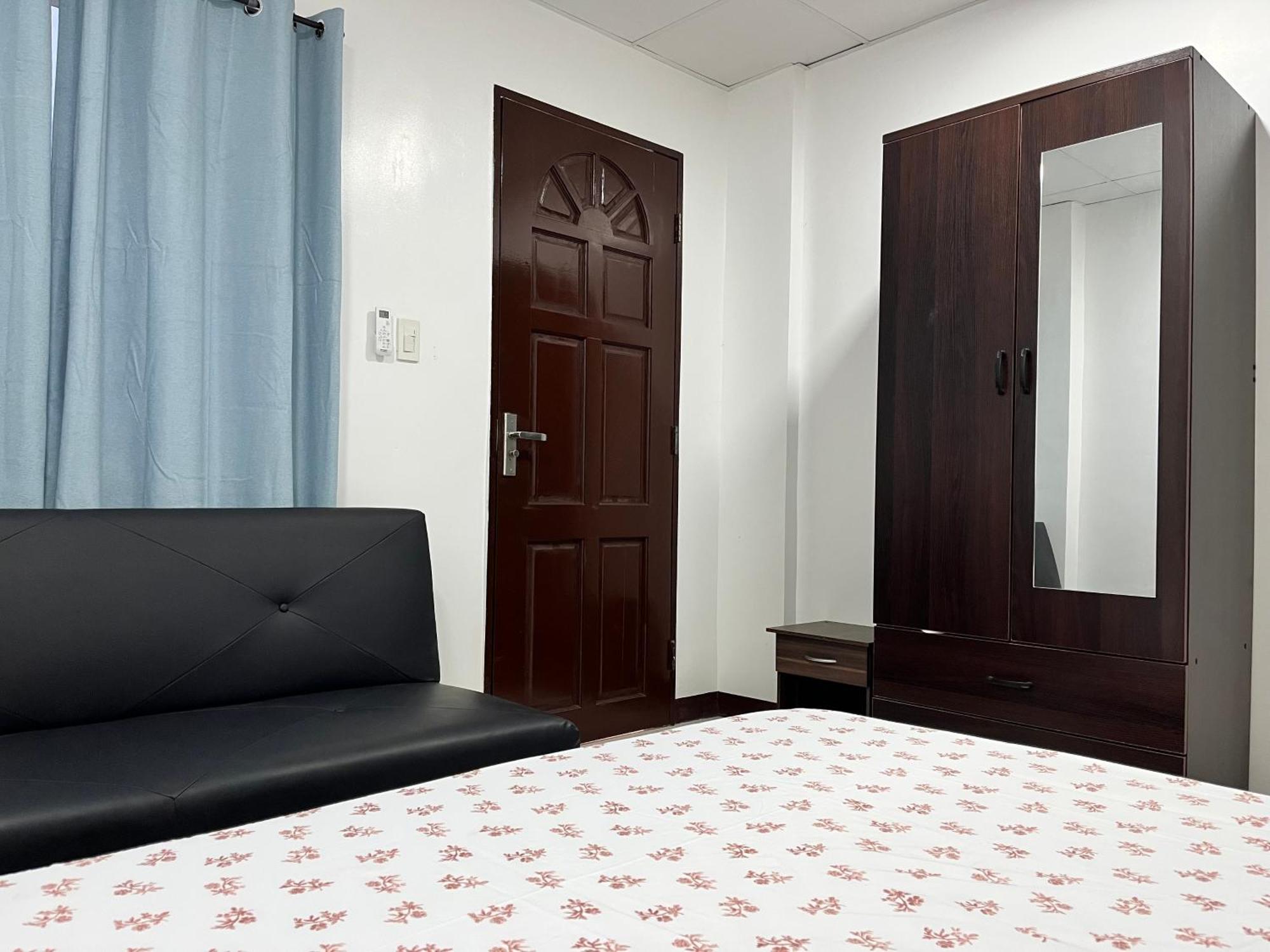 Hrs Apartelle Talisay  Esterno foto